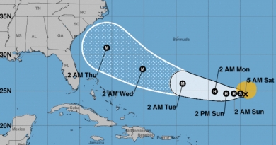 Tormenta tropical Florence se convertirá en huracán este domingo y aumentará de categoría