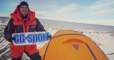 Después de haber subido el Aconcagua en 5 días, el cubano residente en Islandia se lanza a uno de los "ochomiles".