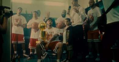 Anuel AA rinde homenaje a Michael Jordan y Kobe Bryant en el videoclip de "Leyenda"