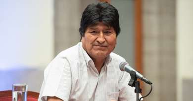 Critican a Evo Morales por defender alianzas con Cuba, Venezuela y Rusia