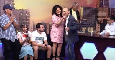Actriz Yerlín Pérez se reencuentra con colegas en Miami