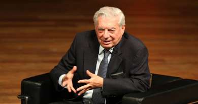 Vargas Llosa dice que América Latina está en su peor momento político