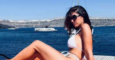 Annaby Pozo arranca suspiros en bikini desde Grecia 