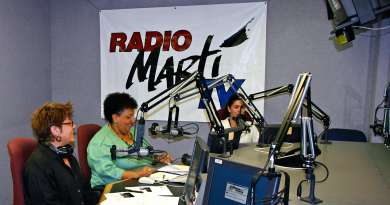 Ocho congresistas de EE.UU. buscan detener despidos en Radio TV Martí