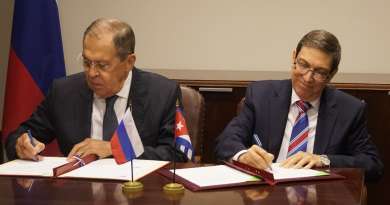 Cuba y Rusia acuerdan aumentar vínculos económicos y de cooperación