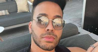 El incidente de Prince Royce en Halloween: Se le rompe el pantalón del disfraz y enseña el trasero