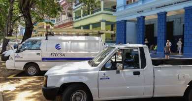 Periodista cubana: "ETECSA arregla uno y deja fuera de servicio dos"