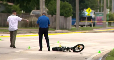 Policía de Miami-Dade ofrece recompensa para encontrar a chofer que arrolló a una ciclista y huyó