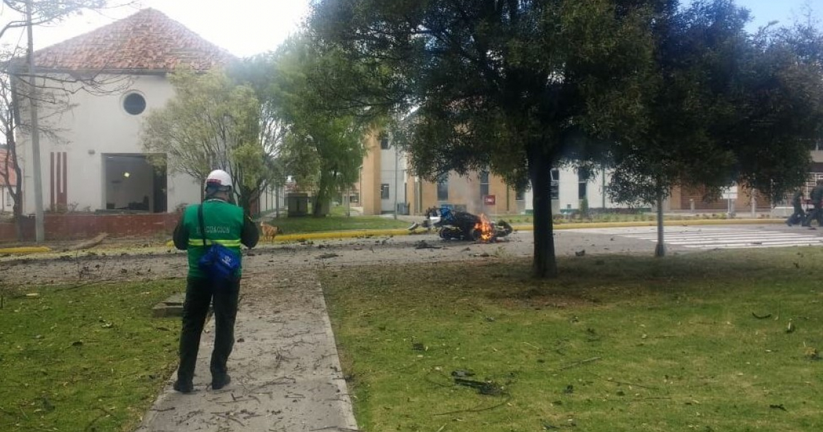 Atentado con carro bomba en una Escuela de Policía en ...