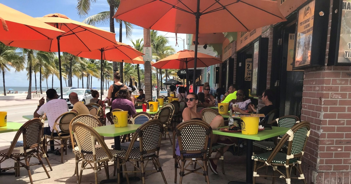 Residentes de Fort Lauderdale disfrutaban este sábado © Jeff Weinsier/ Twitter