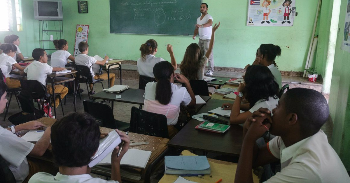 Becas para estudiantes de secundaria en estados unidos