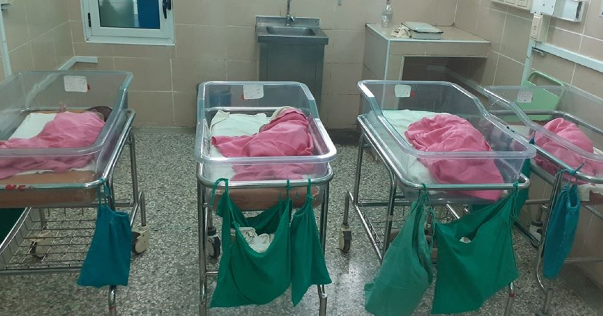 Cuatrillizos en el hospital Mariana Grajales, en Villa Clara © Bertha Pulido Francia/ Facebook