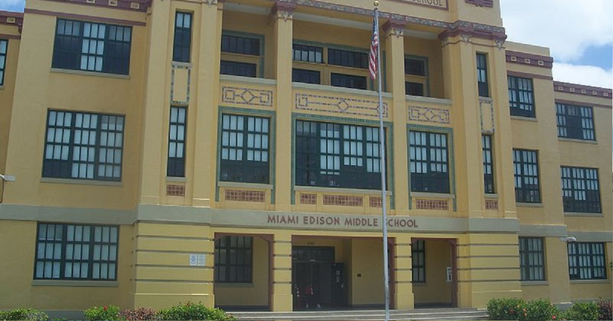 Estudiantes Del Condado De Miami Dade Iniciar n A o Escolar En Fecha 