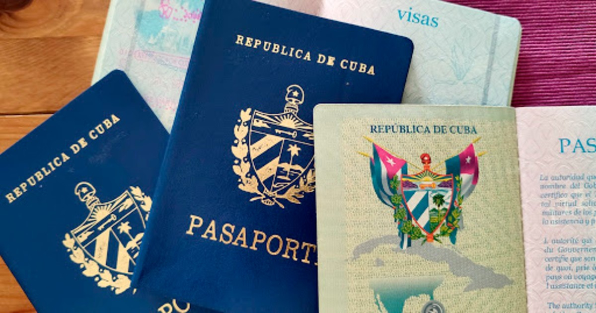 El precio del pasaporte cubano dentro de Cuba pasa de 100 CUC a 2500