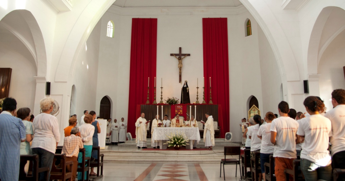 Misa en iglesia cubana (Imagen referencial) © Flickr / lezumbalaberenjena