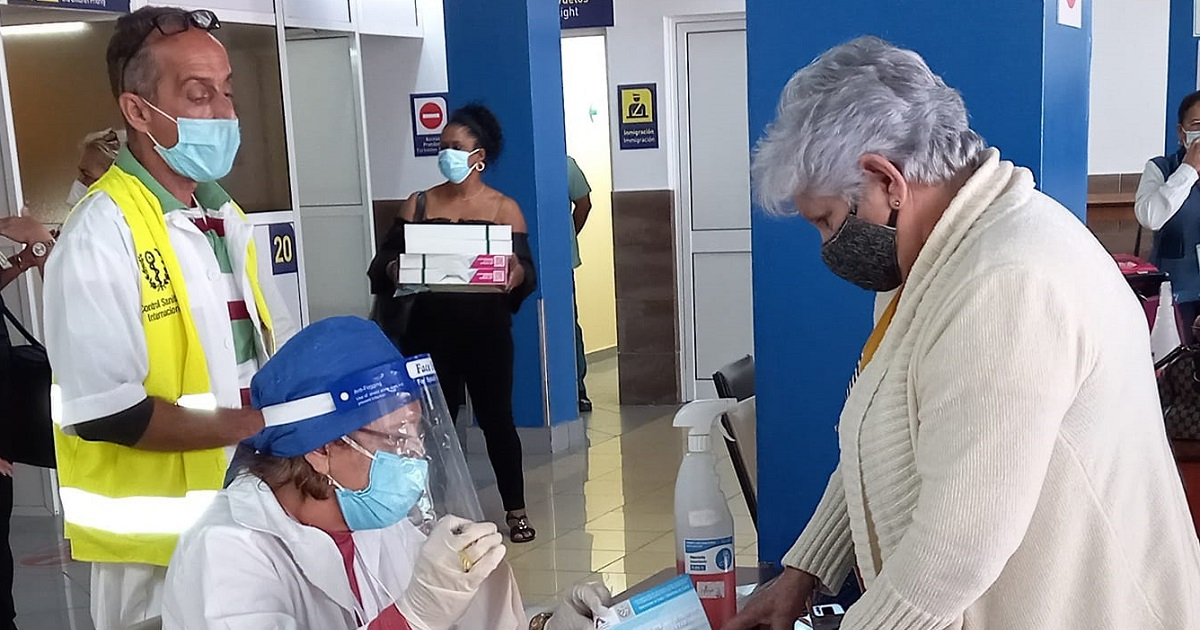 Facebook / Aeropuerto Internacional José Martí