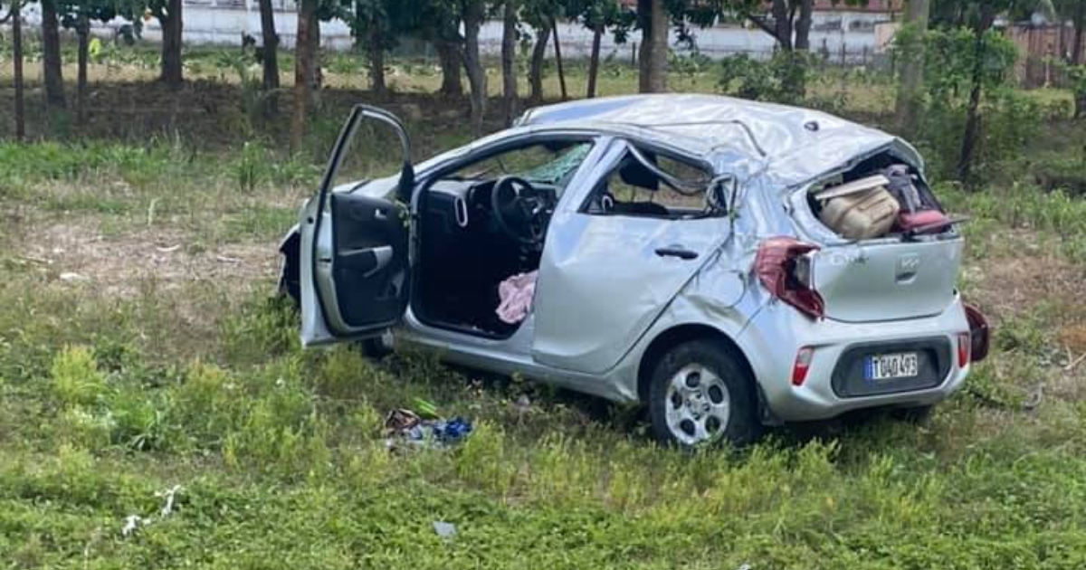 Accidente en autopista de Cuba © Facebook / ACCIDENTES BUSES & CAMIONES por más experiencia y menos víctimas!