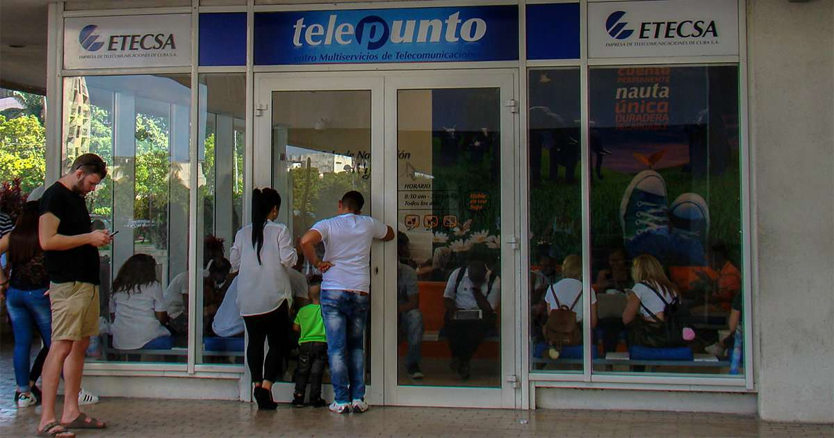 Oficina de Etecsa en Cuba © CiberCuba