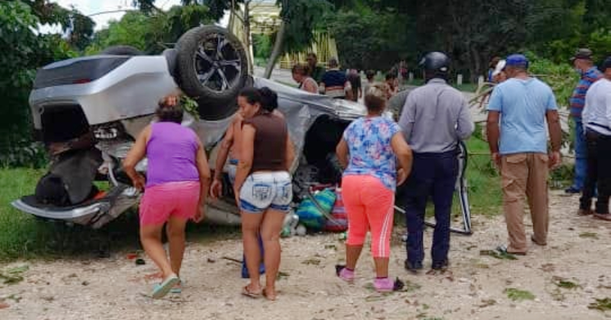 Accidente de tránsito ocurrido a mediados de junio en el municipio Contramaestre © Facebook/Accidentes Buses & Camiones