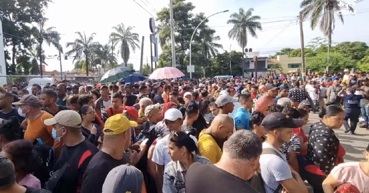 The Cubans in Tapachula announced the departure of a mass caravan to the southern border of the United States