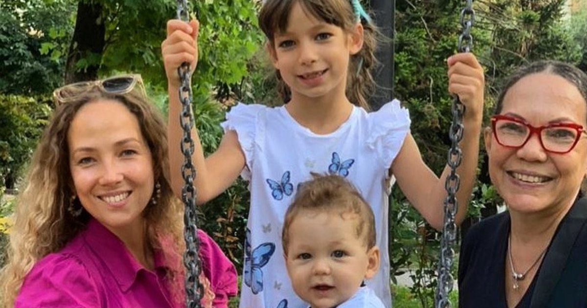 Luisa Maria Jimenez reunites with her daughter and grandchildren in Italy: “They are my jewels”