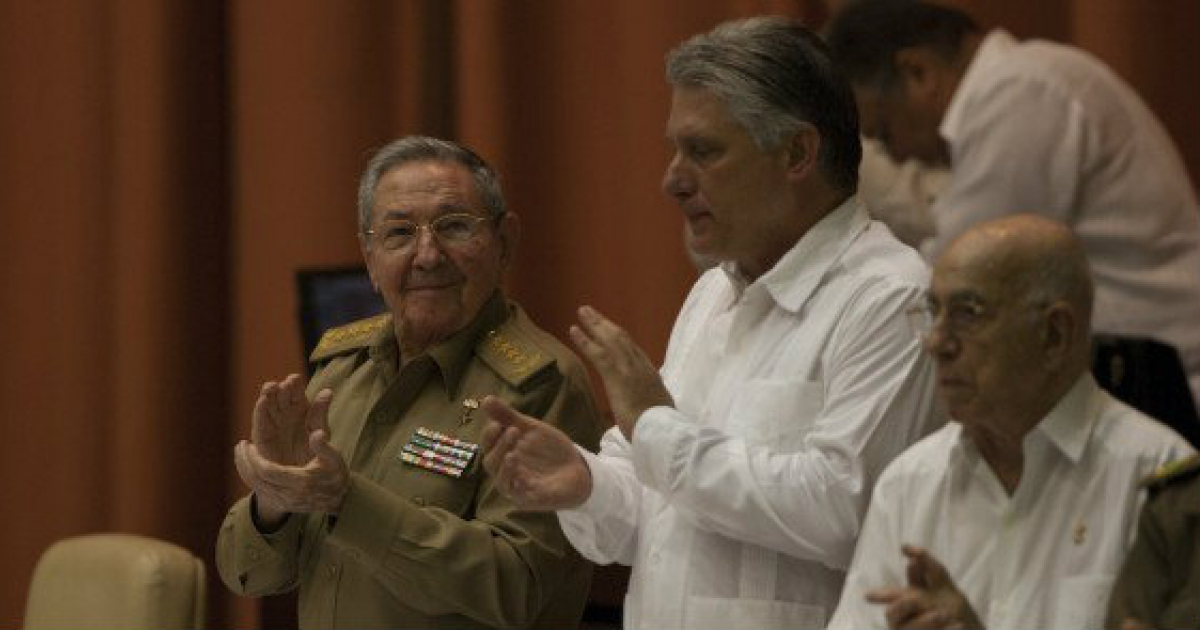 Raúl Castro y Machado Ventura no formarán parte del Consejo de Estado