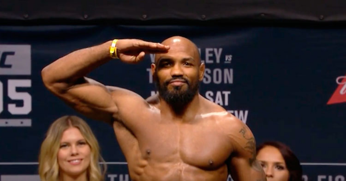 Luchador Yoel Romero noquea al ex campeón Chris Weidman en